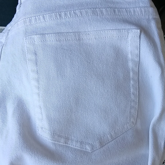 Lauren Jeans Co. Ralph Lauren Size 8 Petite. - Picture 7 of 7
